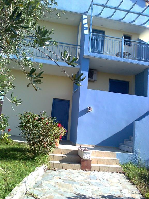 Marieva Apartments Kanali  Rum bild
