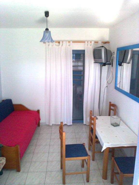 Marieva Apartments Kanali  Rum bild
